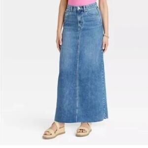 UNIVERSAL THREAD New Medium Wash Maxi Denim Skirt Back Slit Size 14